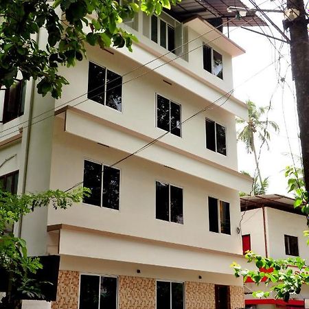 Fresh Up In Guruvayur Krishnendhu Residency Apartment Exterior photo